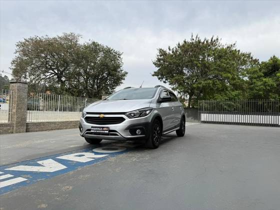 CHEVROLET ONIX 1.4 MPFI ACTIV 8V FLEX 4P MANUAL CHEVROLET ONIX 1.4 MPFI ACTIV 8V FLEX 4P MANUAL